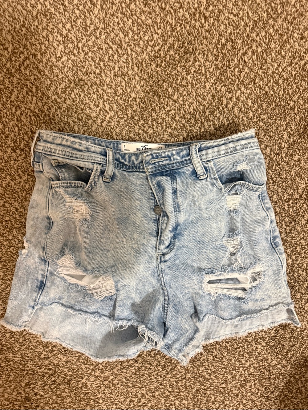 Light Wash Distressed Denim Shorts -hollister size 9